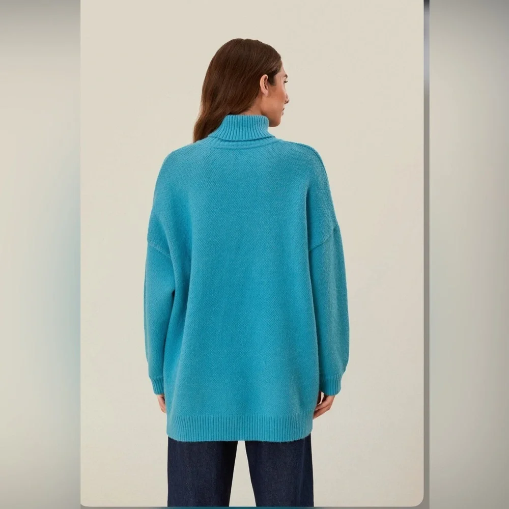 Farm Rio Rio Sweater - Picture 5 of 8